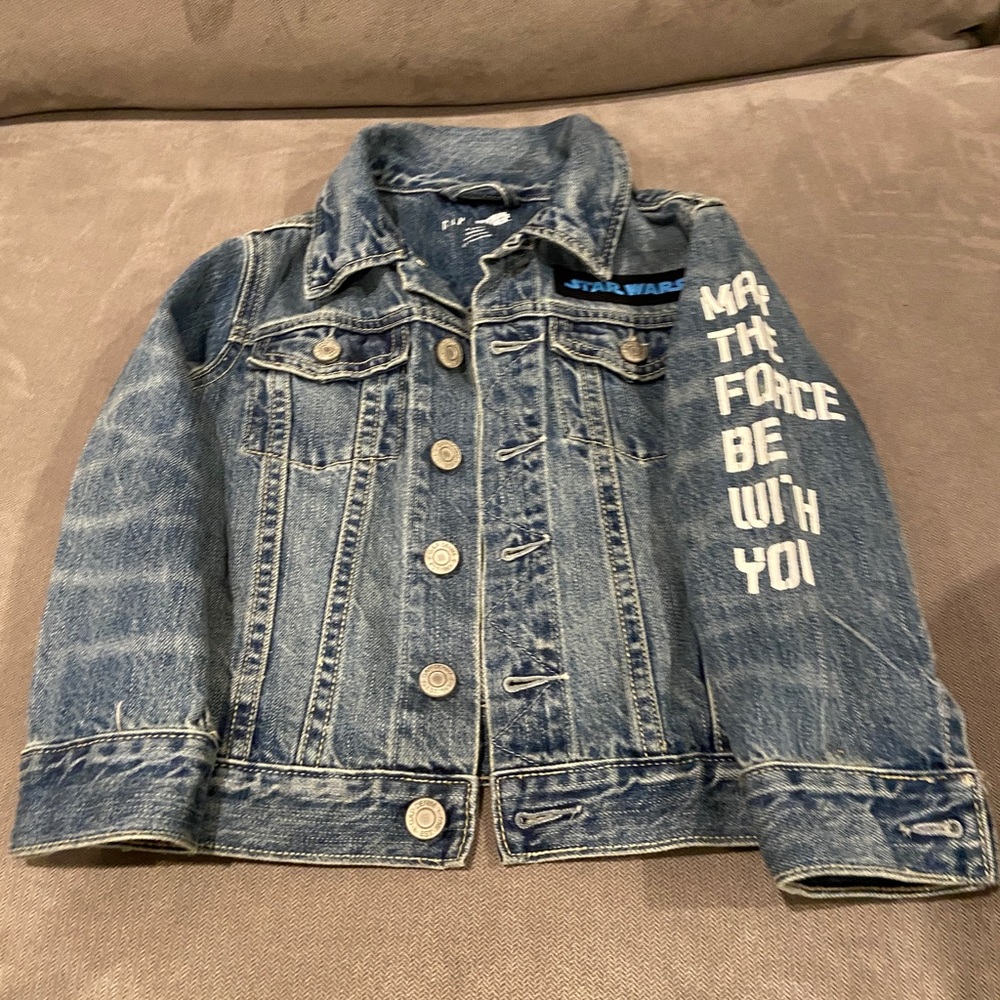 Star Wars Size 4T Gap / Star Wars Collaboration Jean Jacket